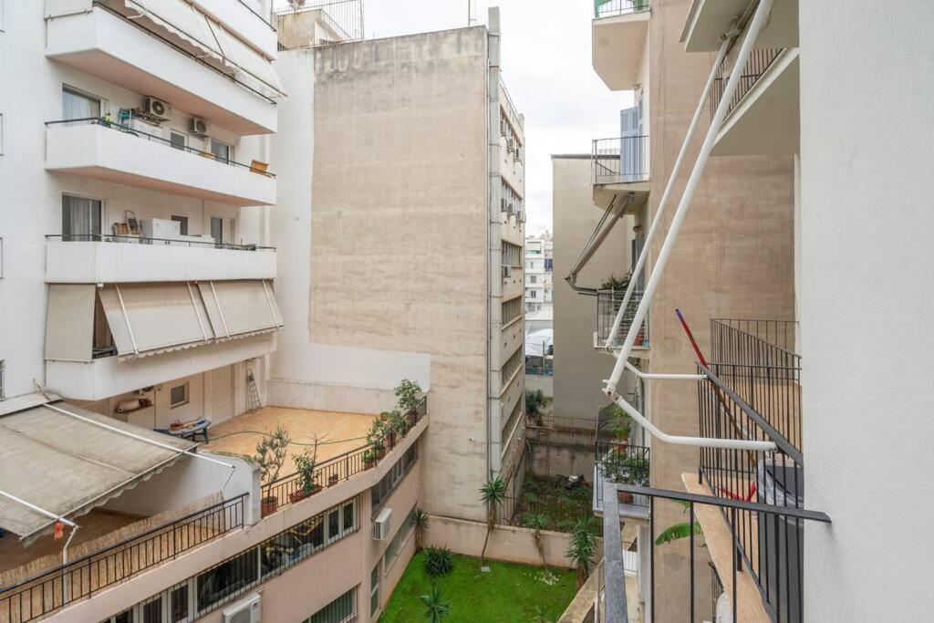 Modernised Athenian Apartment /W 2Br & 2Ba ภายนอก รูปภาพ